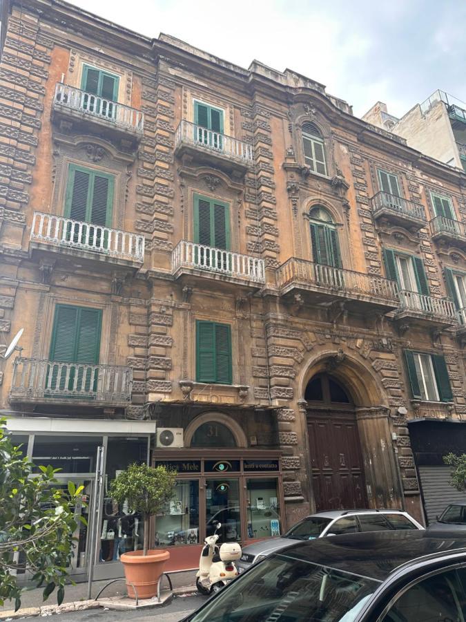 Villa L'Antica Dimora In Centro Bari Exterior foto